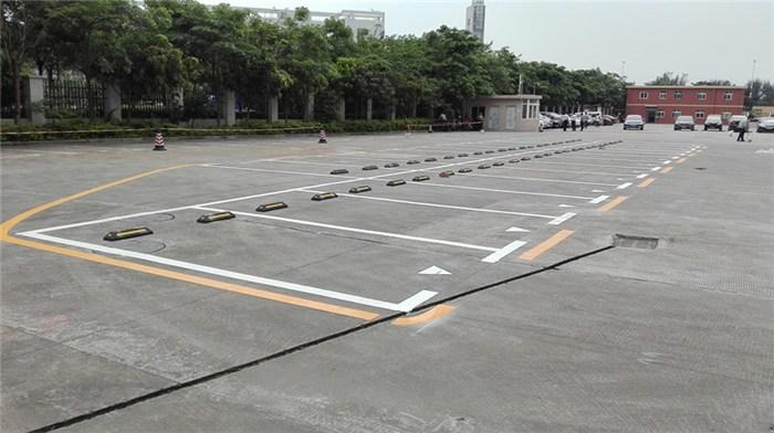 红足一1世皇冠