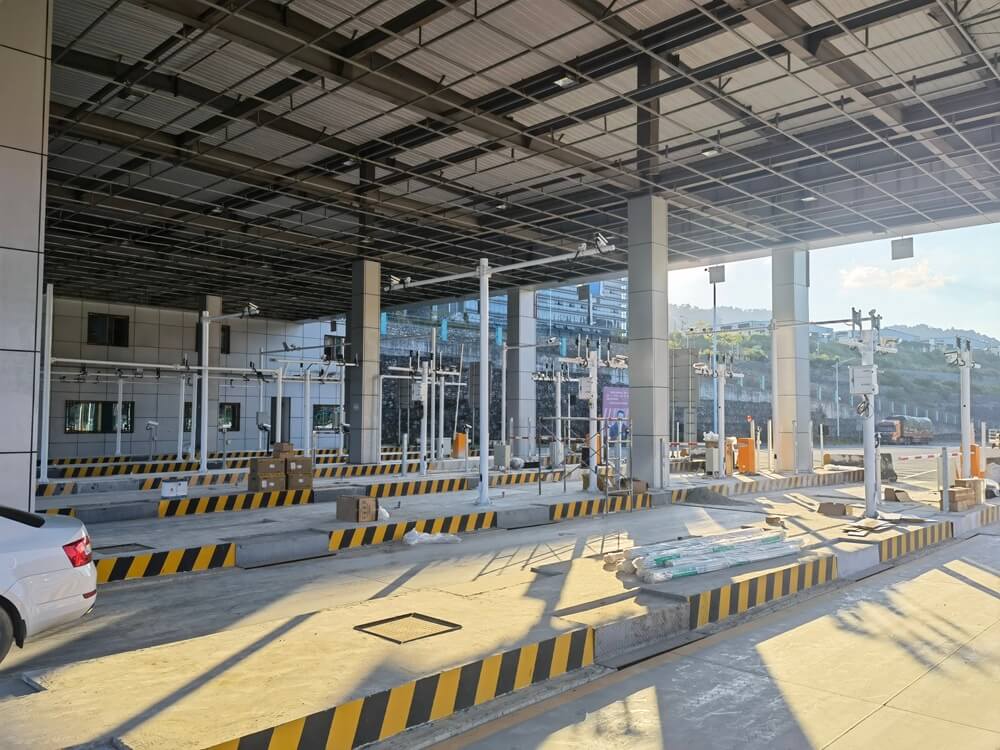 海关智能闸口系统如何实现"零碳通关"？